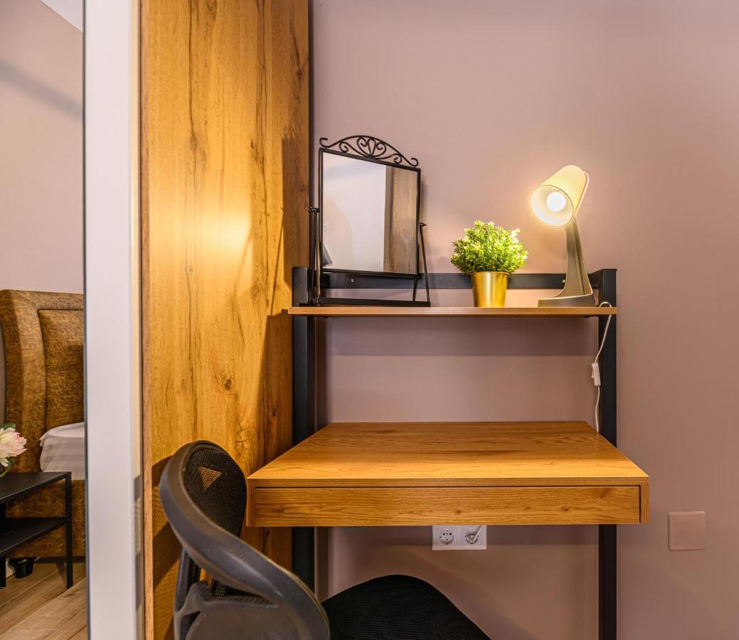 Schei Gate Apartment Braşov Dış mekan fotoğraf
